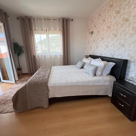Grace House Apartment Belinho Bagian luar foto